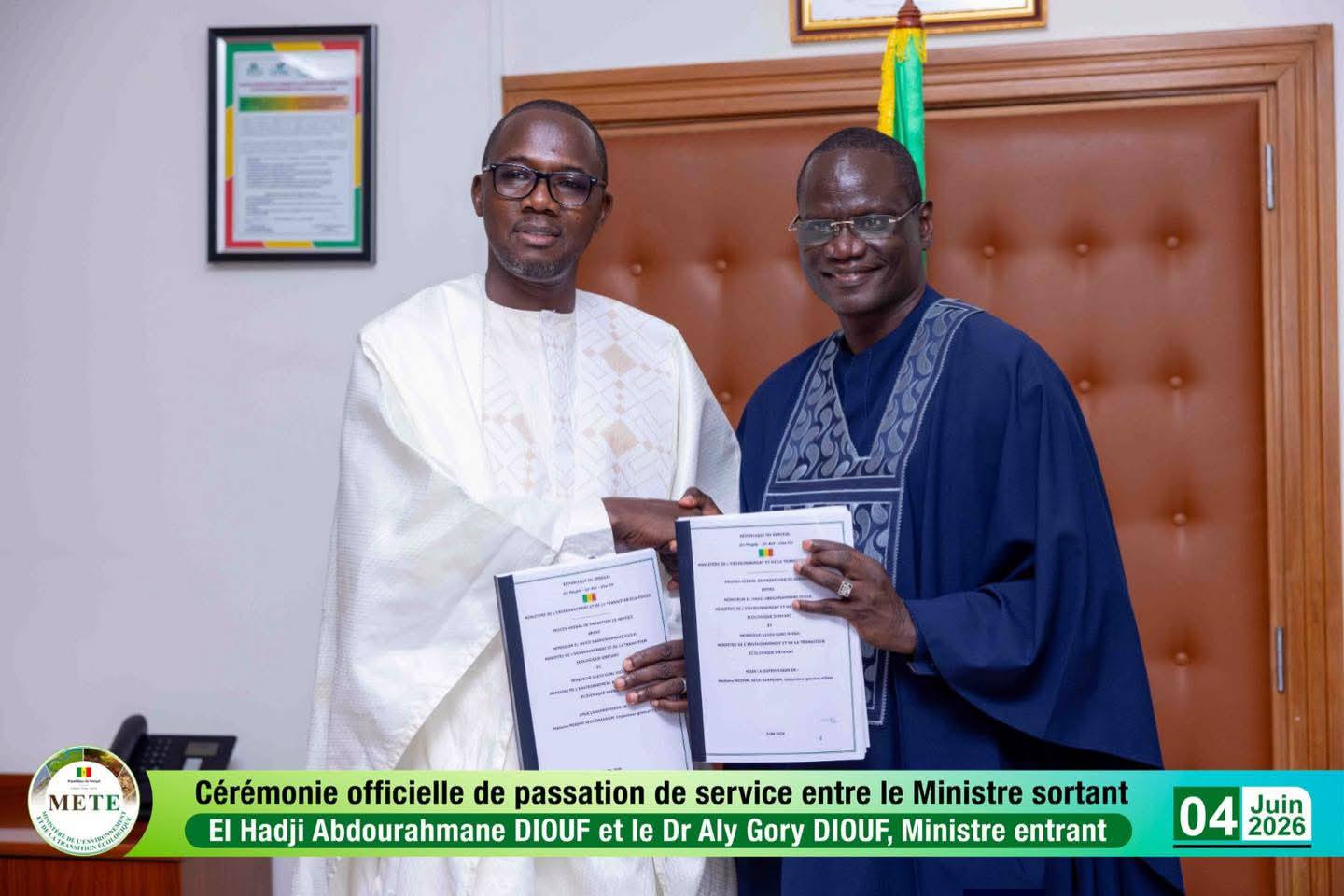 Dans la solennité républicaine, le METE accueille son nouveau ministre Dr Aliou Gory Diouf