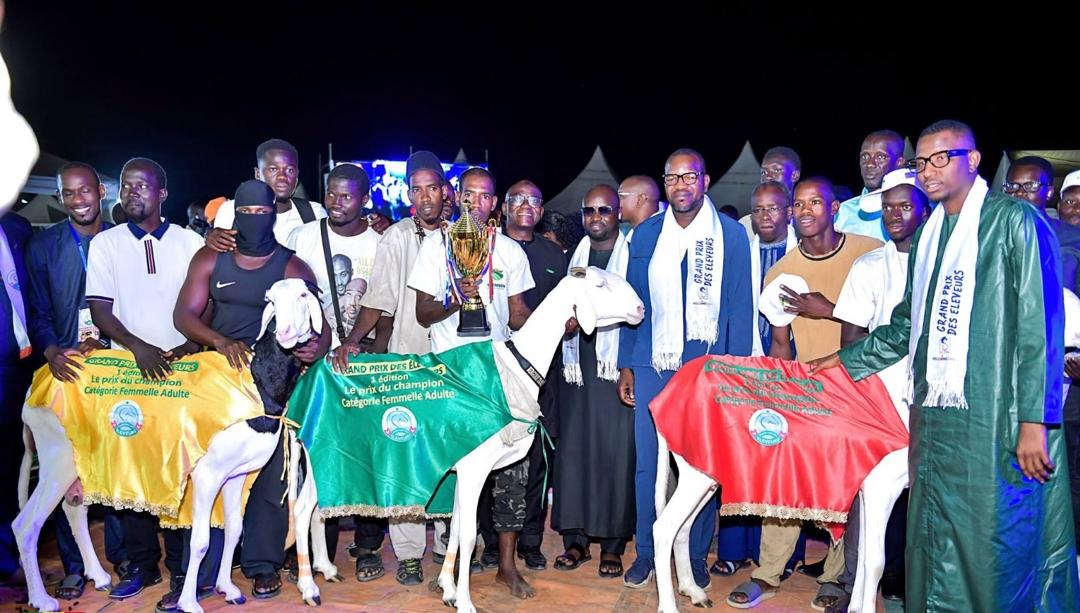 Thiès-Est : Le Ministre délégué chargé de l’Élevage magnifie la première édition de la Foire des Éleveurs du Sénégal