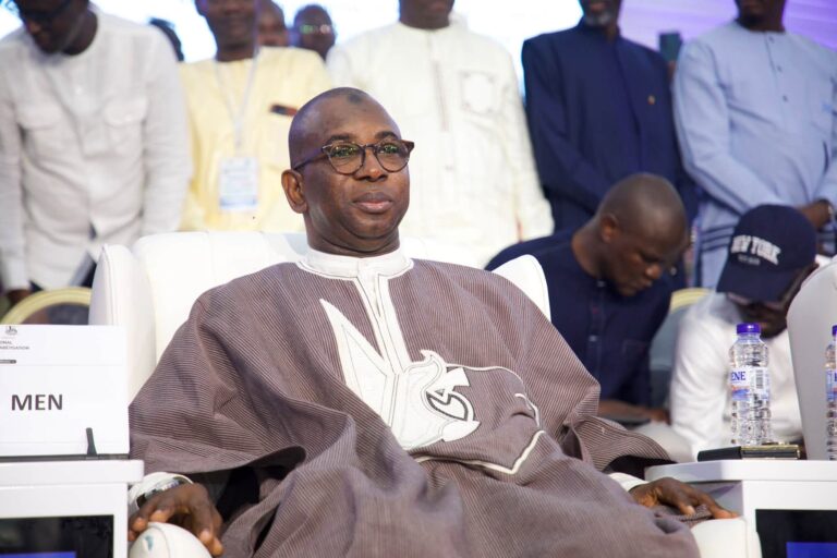 Promotion des langues nationales : le ministre Guirassy annonce la création du Grand Prix du Chef de l&rsquo;État pour l&rsquo;Alphabétisation