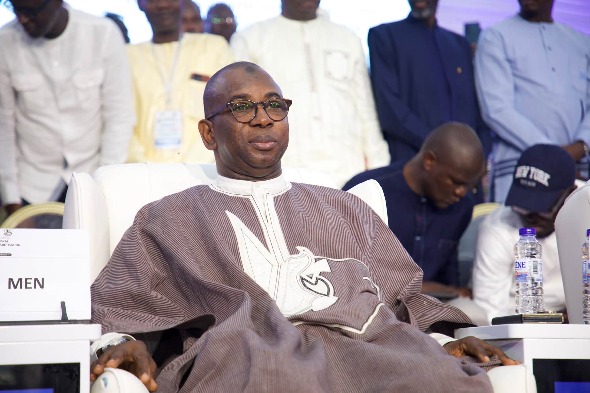 Promotion des langues nationales : le ministre Guirassy annonce la création du Grand Prix du Chef de l&rsquo;État pour l&rsquo;Alphabétisation